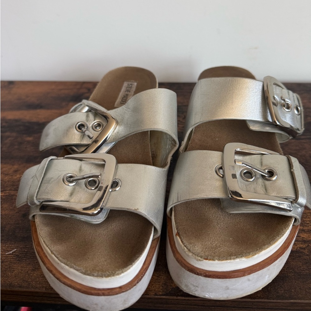Steve Madden Silver buckle platform sandals